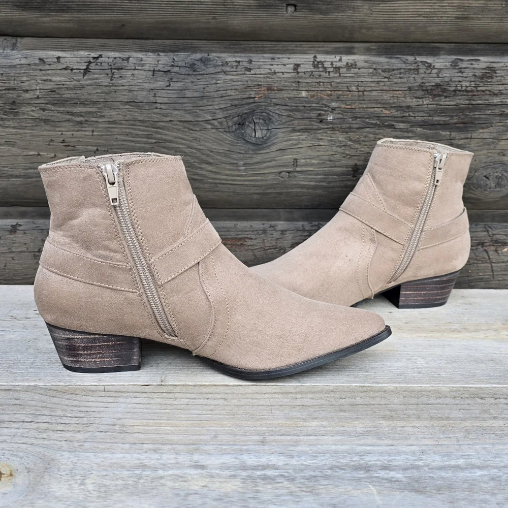 Modern Rush NEW Marta Modern Western Boho Harness Booties 7.5M
